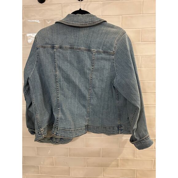 Venezia Light Wash Blue Denim Jean Jacket Size 14/16 - Picture 3 of 4